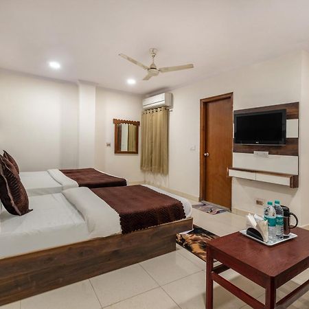 Hotel South Indian Делі Екстер'єр фото