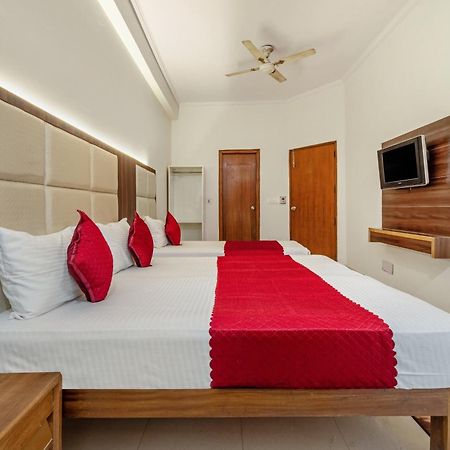 Hotel South Indian Делі Екстер'єр фото