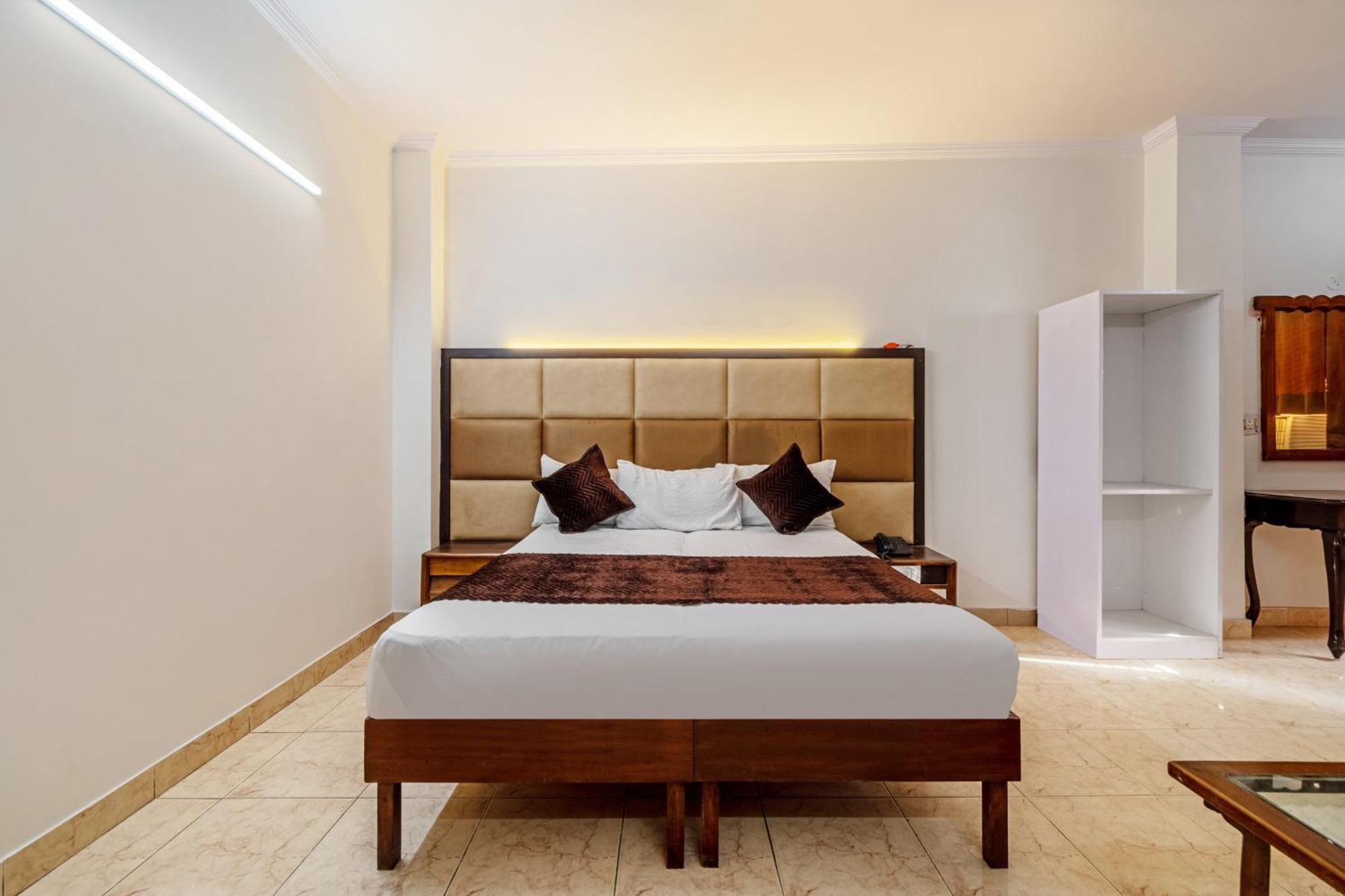 Hotel South Indian Делі Екстер'єр фото