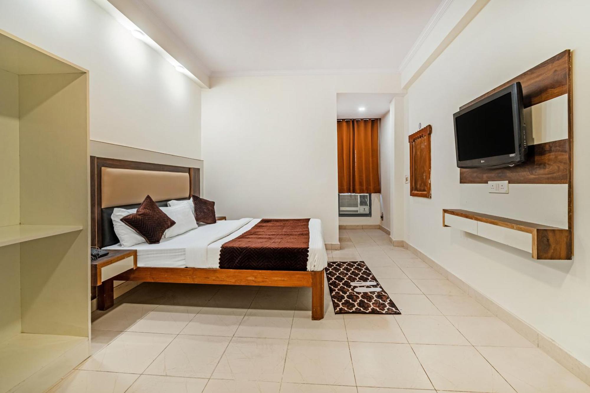 Hotel South Indian Делі Екстер'єр фото
